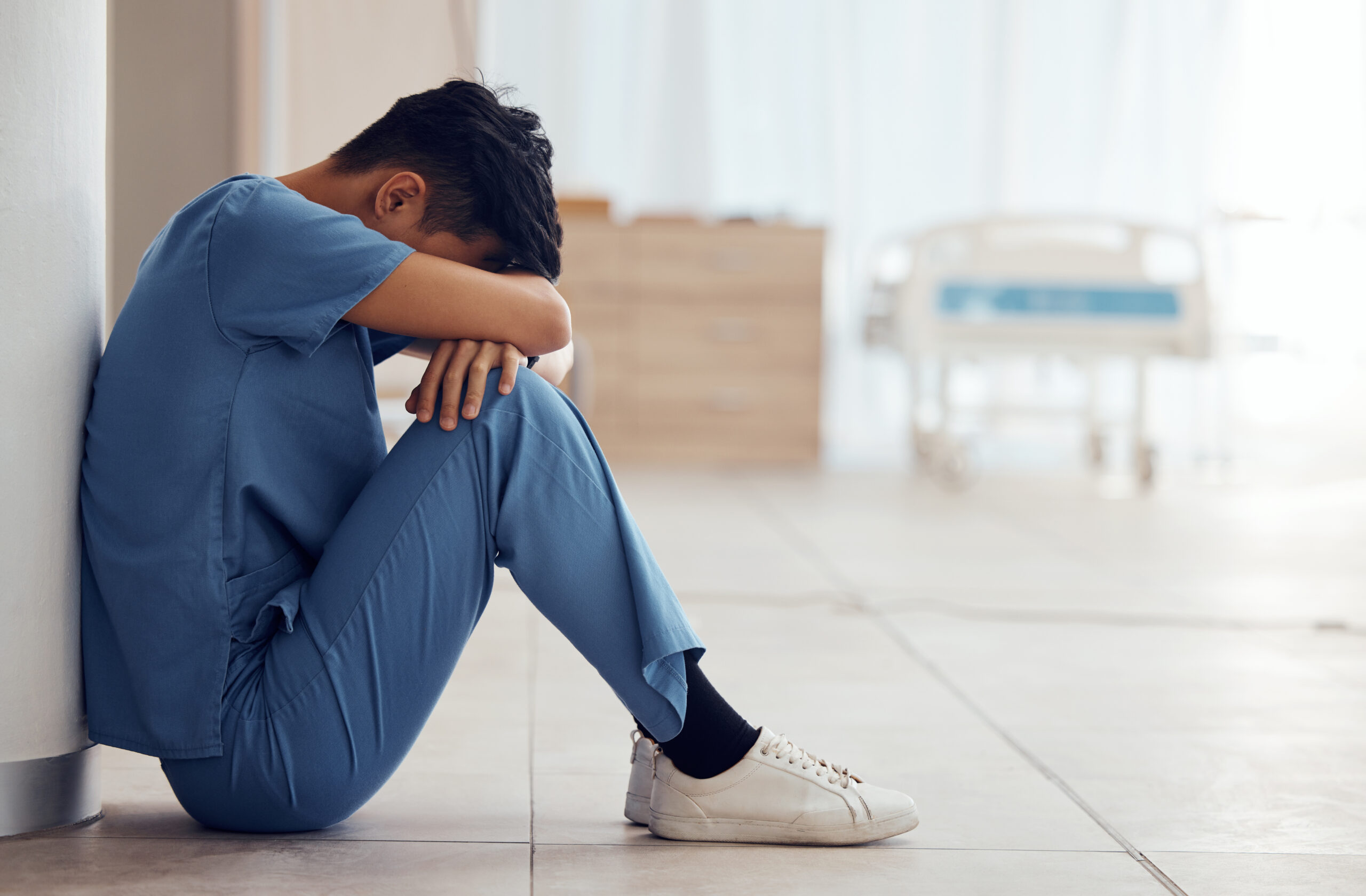 AIで医師の仕事はどう変わるか?AI時代に生き残る医者に求められるスキルを考察